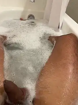 Snapshot of charles23xavier25 chatting on April 7, 7:58 pm charles23xavier25 online show from April 7, 7:58 pm