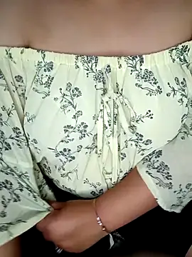 SEXY COLLEGE GIRL9 online show from March 5, 3:08 pm