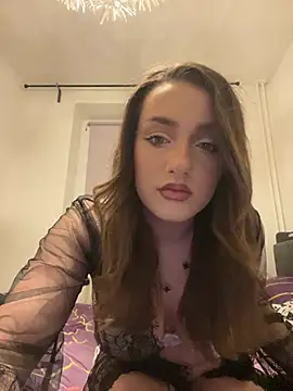 Snapshot of MIssYoungPinkie chatting on March 1, 7:38 pm MIssYoungPinkie online show from March 1, 7:38 pm