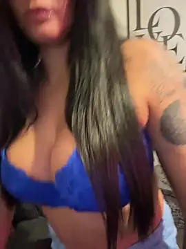 Snapshot of Destinylovex chatting on February 26, 8:08 pm Destinylovex online show from February 26, 8:08 pm