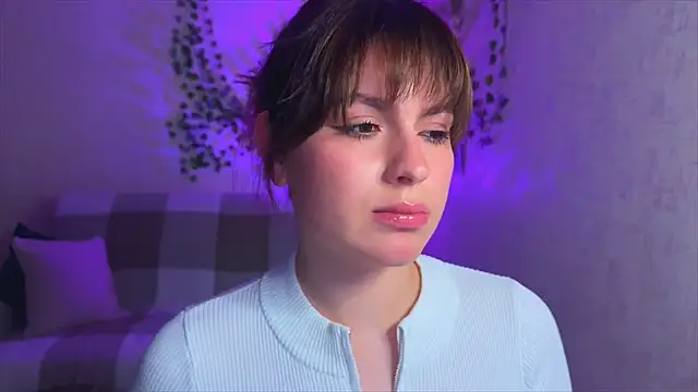 Snapshot of rinamandarina chatting on March 15, 3:40 pm rinamandarina online show from March 15, 3:40 pm