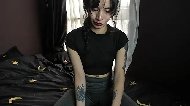 Snapshot of Mistymoon chatting on March 5, 2:02 pm Mistymoon online show from March 5, 2:02 pm