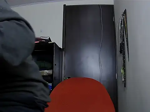 Snapshot of xoxo_Gotic chatting on February 23, 4:43 am xoxo Gotic online show from February 23, 4:43 am