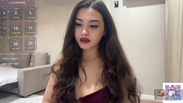 Snapshot of Sweet_BerryBabe chatting on July 10, 11:07 pm Sweet BerryBabe online show from July 10, 11:07 pm