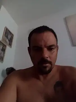 morenitoymorena online show from July 6, 11:51 am