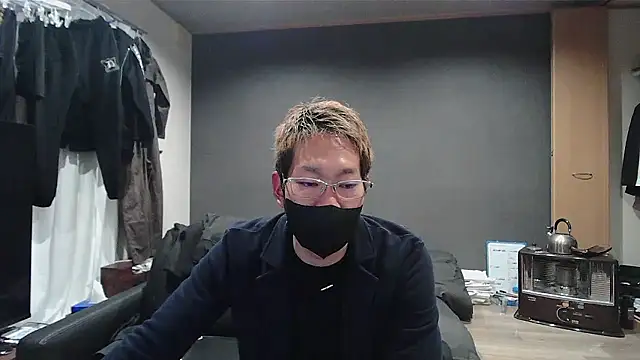 Snapshot of ryuaaaaa chatting on March 1, 4:42 pm ryuaaaaa online show from March 1, 4:42 pm