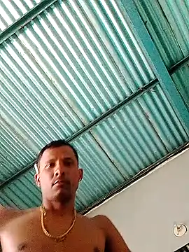 Snapshot of blackhot22c chatting on February 22, 6:17 pm blackhot22c online show from February 22, 6:17 pm