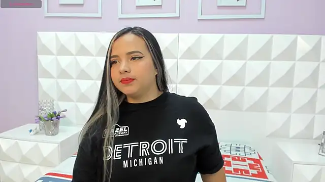 Snapshot of RachellVelez chatting on February 26, 12:04 pm RachellVelez online show from February 26, 12:04 pm