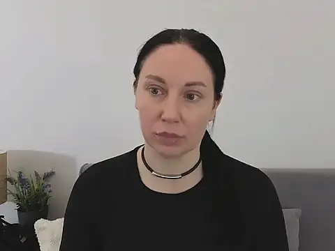 MiaFair online show from May 19, 3:18 pm