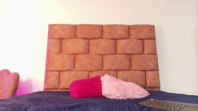 Snapshot of Fulll_Ass_Nastyy chatting on March 2, 2:35 pm Fulll Ass Nastyy online show from March 2, 2:35 pm