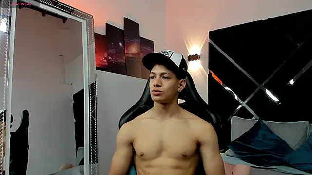 TonyPetrovjs online show from May 16, 4:28 pm