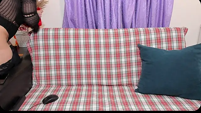 ranya4uu online show from March 3, 9:31 pm