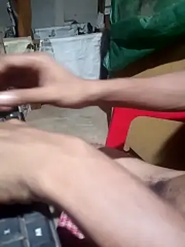 Snapshot of rajesh05s chatting on March 1, 2:57 am rajesh05s online show from March 1, 2:57 am