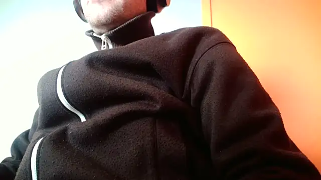 truble78 online show from April 14, 9:15 am