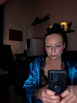 Snapshot of ZaramourXMrX chatting on February 19, 8:16 pm ZaramourXMrX online show from February 19, 8:16 pm