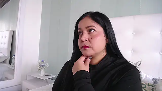 Snapshot of Jessicabloom chatting on March 3, 12:33 pm Jessicabloom online show from March 3, 12:33 pm