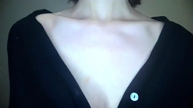 Snapshot of Kate_Mooss chatting on February 23, 1:41 pm Kate Mooss online show from February 23, 1:41 pm