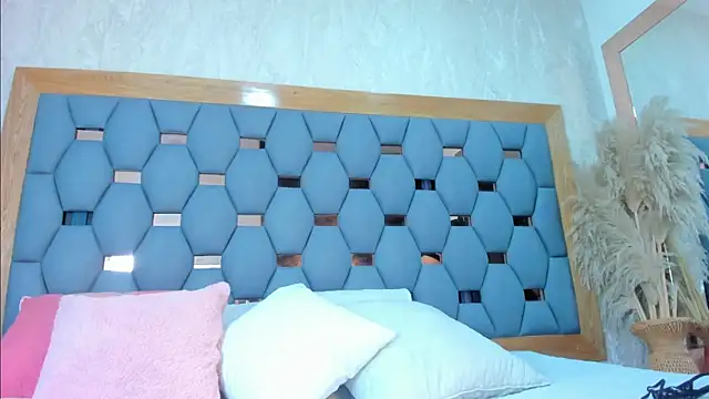 Snapshot of yayi_sm chatting on February 25, 11:53 am yayi sm online show from February 25, 11:53 am