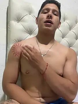 Sean Pry online show from March 27, 1:33 am