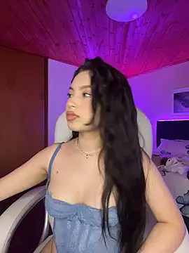 Mady Pink online show from February 24, 3:15 am