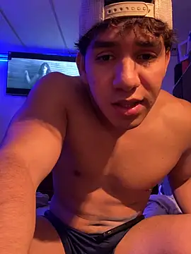 Snapshot of Alejandrososas chatting on March 28, 8:52 pm Alejandrososas online show from March 28, 8:52 pm