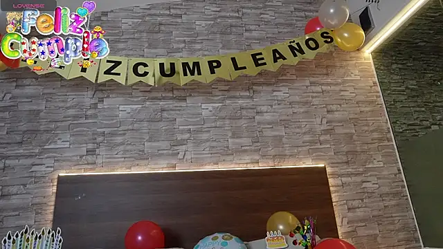 zenda Biancha online show from April 15, 11:28 am