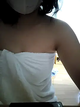 Snapshot of Halyken chatting on March 2, 7:15 am Halyken online show from March 2, 7:15 am