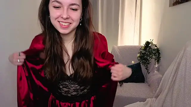 BellaThery online show from May 15, 5:25 am