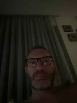 Snapshot of ivandotato23 chatting on July 6, 9:17 pm ivandotato23 online show from July 6, 9:17 pm