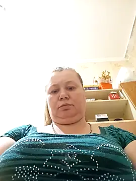 KiraStanton online show from May 13, 9:22 pm