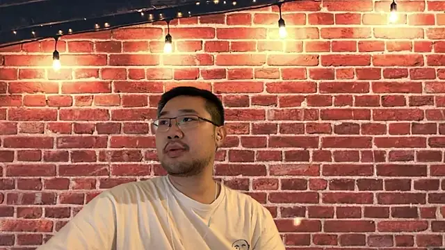 jasonryu2025 online show from February 24, 5:44 pm