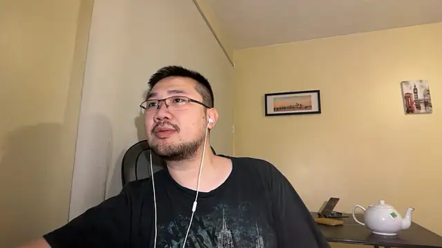 jasonryu2025 online show from April 3, 8:29 pm