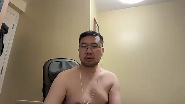 jasonryu2025 online show from May 27, 9:34 pm