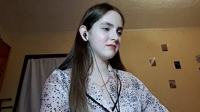 Snapshot of Katelemon chatting on February 20, 5:02 pm Katelemon online show from February 20, 5:02 pm