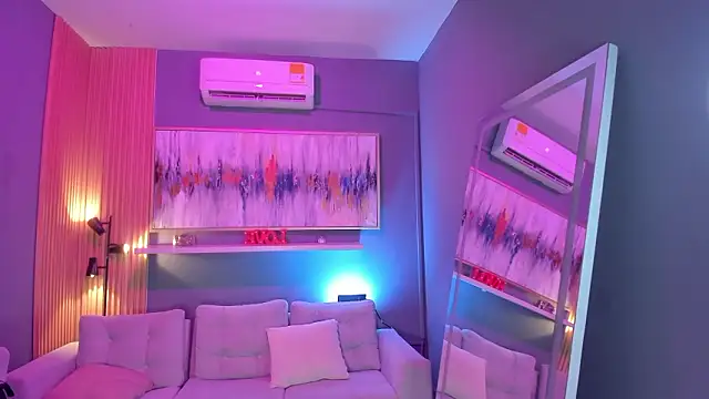 janinne lu online show from March 26, 11:05 am