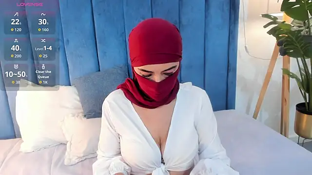  jamiila online show from April 15, 4:36 pm