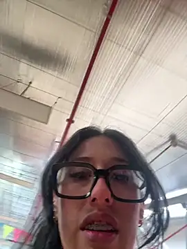 susi chimm online show from March 16, 1:26 pm