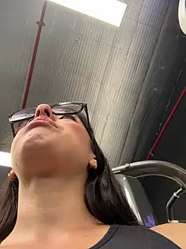 susi chimm online show from May 28, 2:58 pm