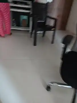 Queenlipx online show from March 13, 5:03 am