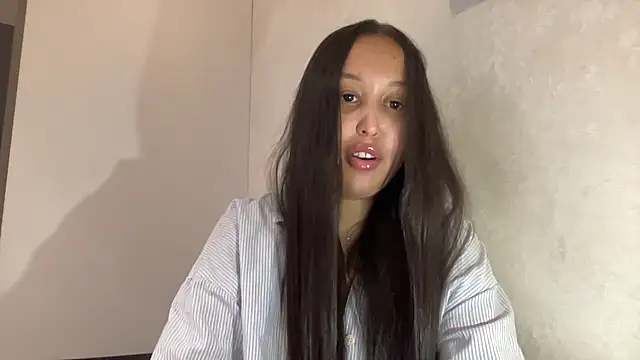 Snapshot of Dana_005 chatting on July 19, 9:07 pm Dana 005 online show from July 19, 9:07 pm