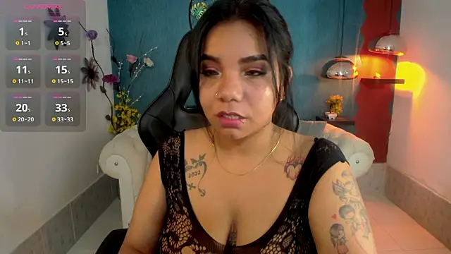 Elizabeth Suan  online show from March 14, 11:48 am