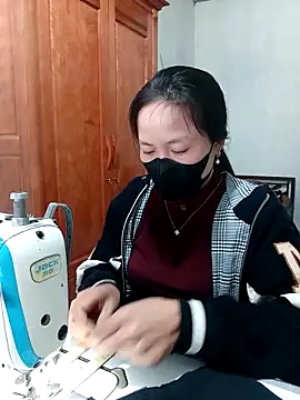 millkon online show from March 10, 9:14 am