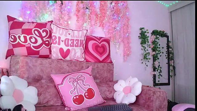 Ana  grace online show from May 26, 4:19 am