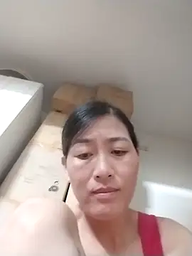 lris-Beauty77 online show from March 26, 6:35 pm