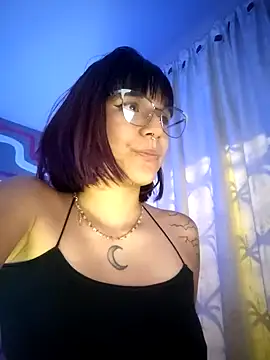 ElowenVirelle online show from February 26, 7:07 am