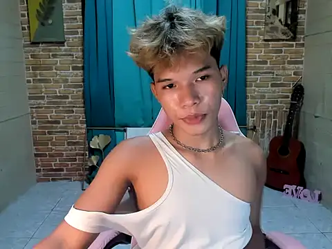Nick cummer12 online show from June 12, 8:46 am