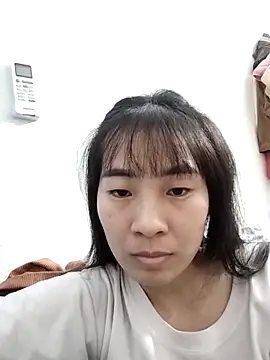 Snapshot of _Na_Na chatting on February 23, 1:52 pm Na Na online show from February 23, 1:52 pm