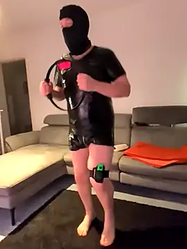 Latex GamerGuy online show from February 24, 5:44 pm