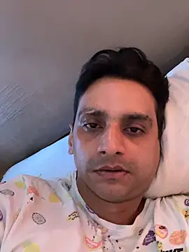 online4u08 online show from March 18, 9:12 am