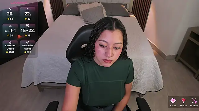 paulys  online show from May 6, 11:48 am